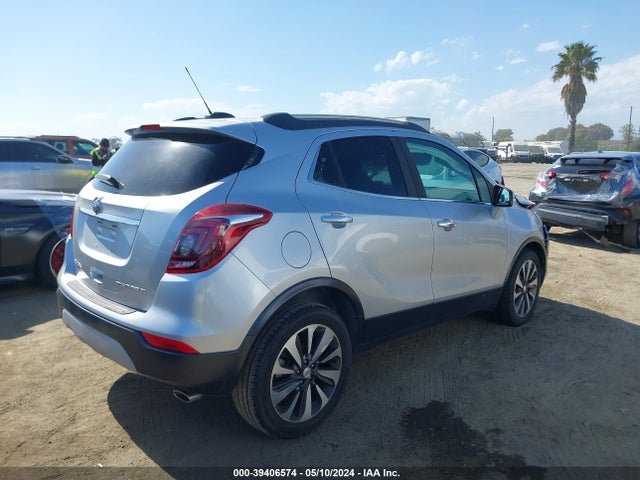 Buick Encore Essence 2018 KL4CJCSB5JB646533 Image 4