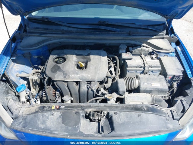 Hyundai ELANTRA SE 2017 KMHD74LF3HU109170 Image 10