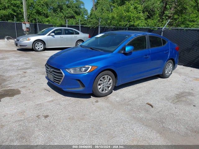 Hyundai ELANTRA SE 2017 KMHD74LF3HU109170 Image 2