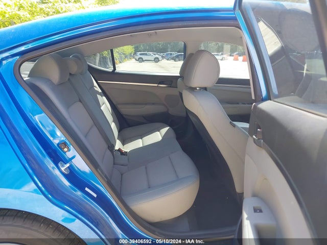 Hyundai ELANTRA SE 2017 KMHD74LF3HU109170 Image 8