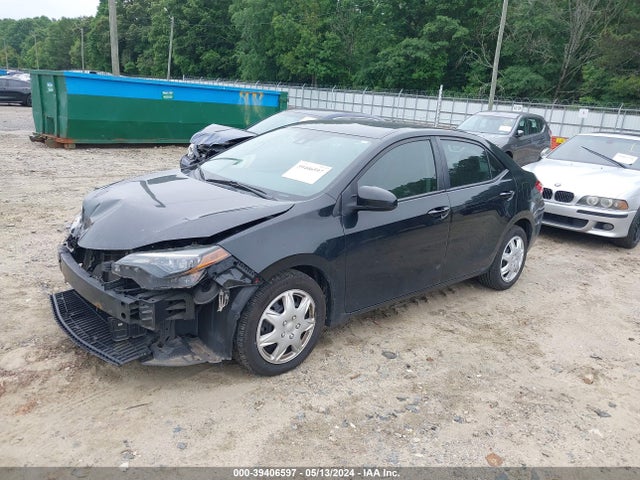Toyota COROLLA LE 2018 2T1BURHE1JC015535 Image 2