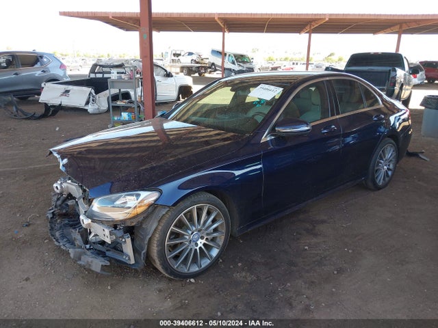55SWF4JB4HU212895 Mercedes-Benz C 300 Luxury/sport