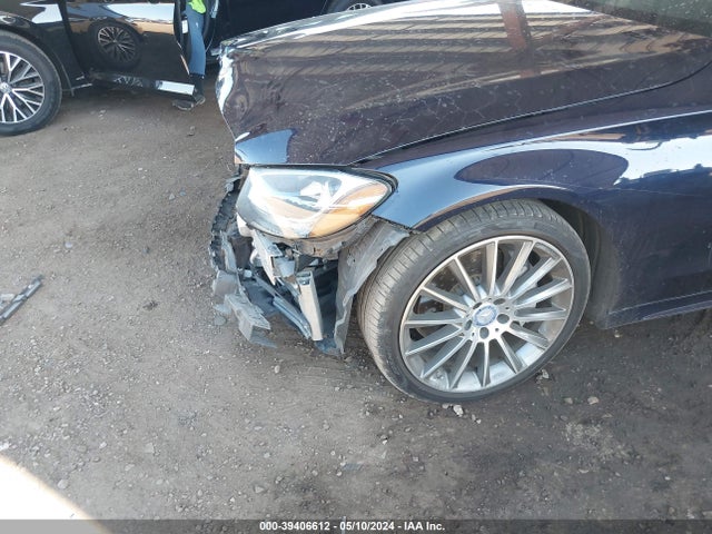 55SWF4JB4HU212895 Mercedes-Benz C 300 Luxury/sport