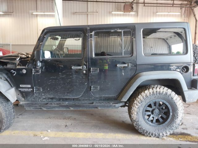 1C4BJWDG0EL192123 Jeep Wrangler Unlimited Sport