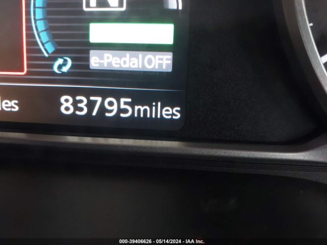 1N4AZ1CPXJC305326 Nissan LEAF SV