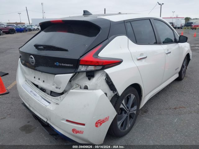 1N4AZ1CPXJC305326 Nissan LEAF SV