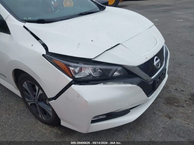 1N4AZ1CPXJC305326 Nissan LEAF SV