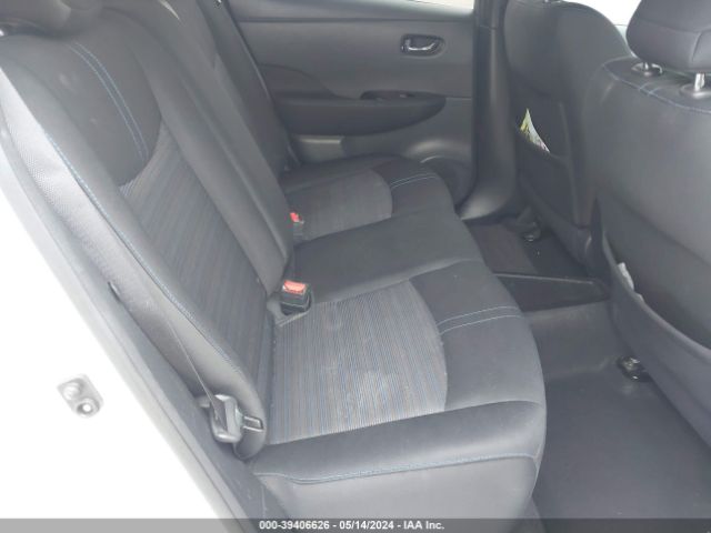 1N4AZ1CPXJC305326 Nissan LEAF SV