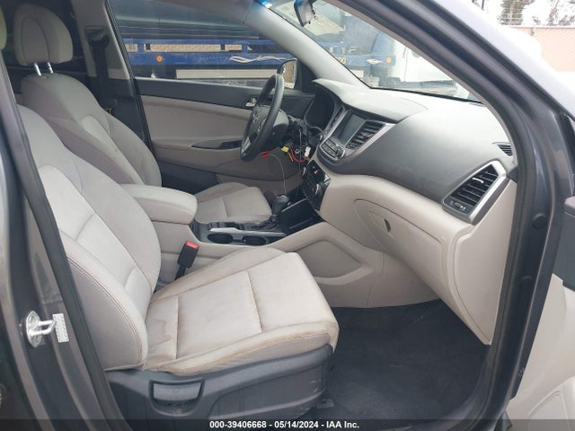 Hyundai TUCSON SEL 2018 KM8J33A43JU767233 Image 5