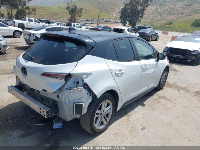 Toyota COROLLA SE 2021 JTND4MBE0M3130981 Image 4