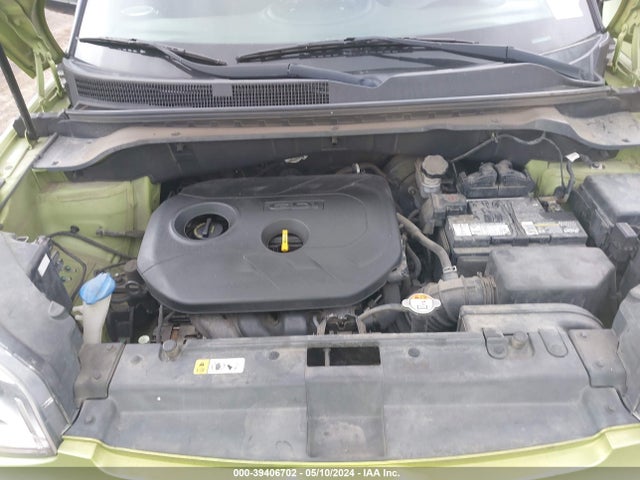 KIA SOUL + 2016 KNDJP3A53G7820571 Image 10