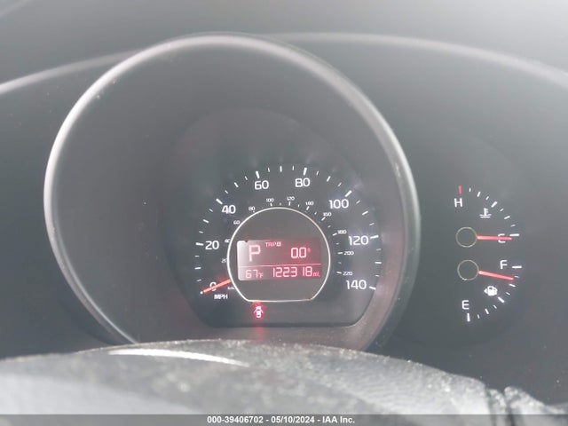 KIA SOUL + 2016 KNDJP3A53G7820571 Image 7