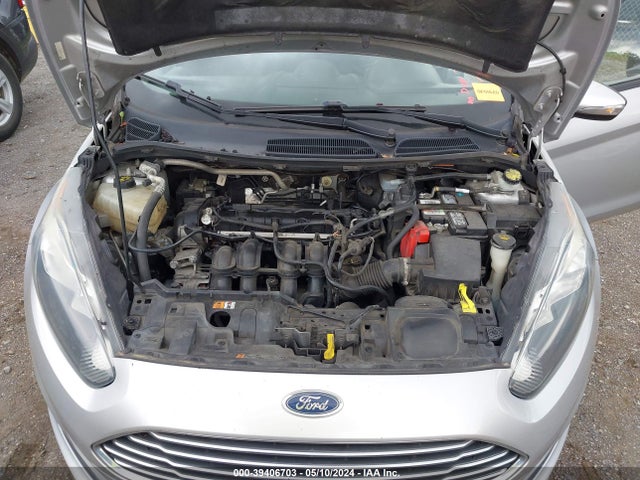 Ford FIESTA SE 2016 3FADP4BJ3GM122374 Image 10