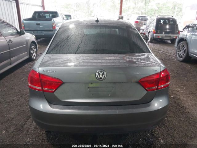 1VWAT7A37FC081712 Volkswagen Passat 1.8t Limited Edition