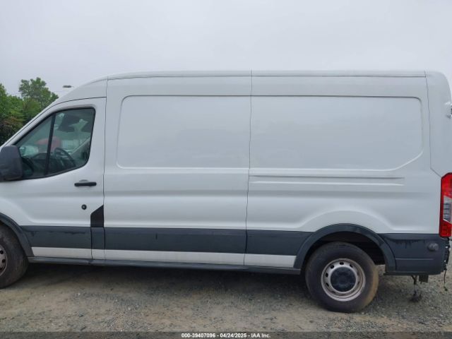 1FTNR2CM4FKA26975 Ford Transit-250