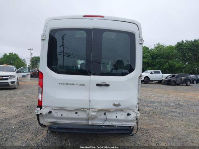 1FTNR2CM4FKA26975 Ford Transit-250