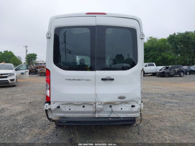 1FTNR2CM4FKA26975 Ford Transit-250