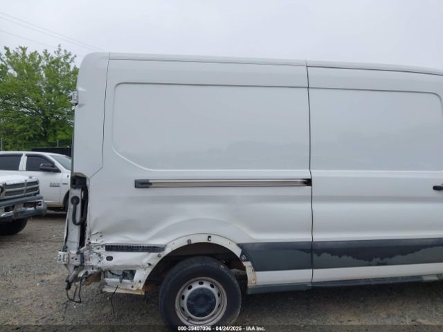 1FTNR2CM4FKA26975 Ford Transit-250