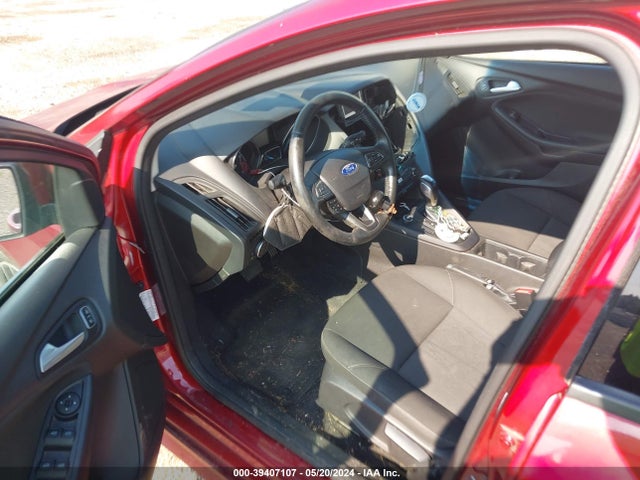 Ford FOCUS SE 2015 1FADP3K28FL364046 Image 14