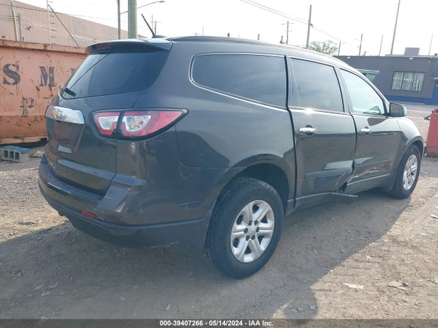 Chevrolet Traverse Ls 2017 1GNKRFKD2HJ333329 Image 4