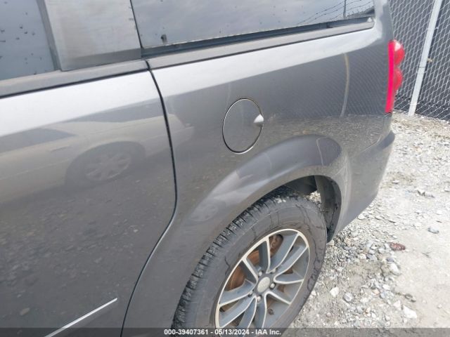 2C4RDGEG3GR242744 Dodge Grand Caravan R/t