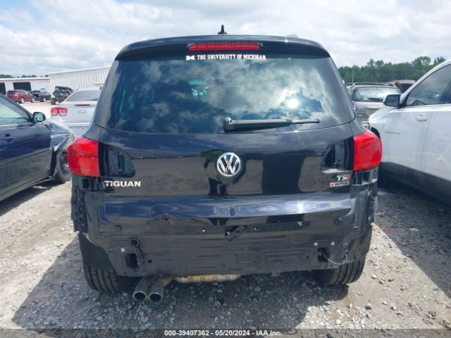 WVGSV7AX9HK000833 Volkswagen Tiguan 2.0t Wolfsburg Edition
