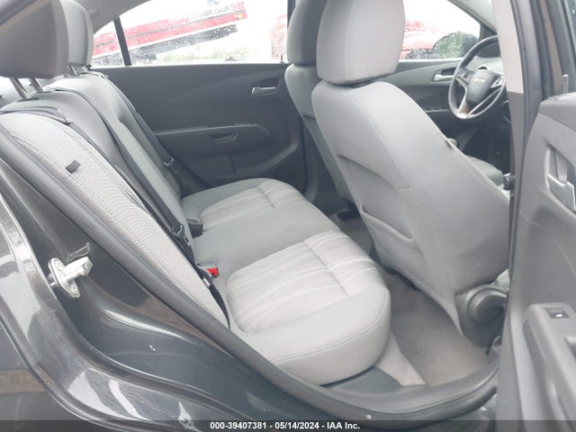 Chevrolet Sonic Lt Auto 2015 1G1JC5SH5F4134721 Image 8