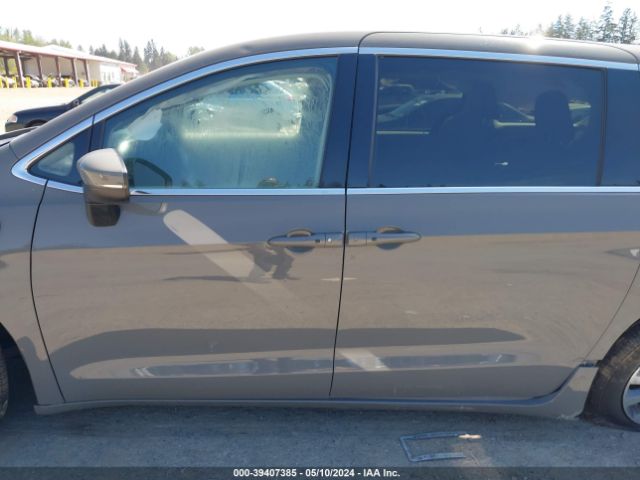 2C4RC1L79PR598909 Chrysler Pacifica Hybrid Touring L