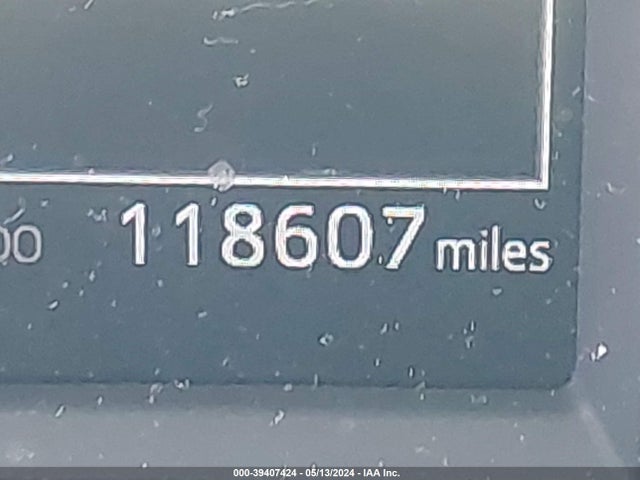Toyota RAV4 LE 2018 2T3BFREVXJW737431 Image 15