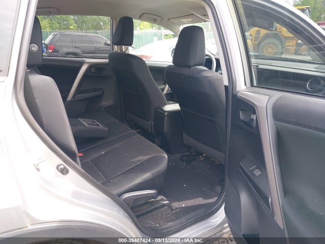 Toyota RAV4 LE 2018 2T3BFREVXJW737431 Image 8