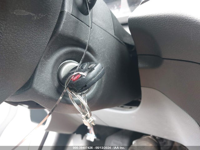 Ford Transit-150 2016 1FTYE1YM8GKA54582 Image 11