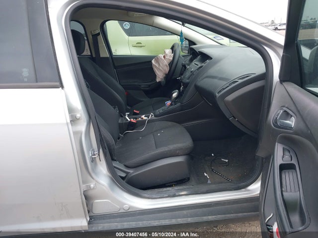 Продажа на аукционе авто 2016 Ford Focus Se, vin: 1FADP3F21GL297236, номер лота: 39407456