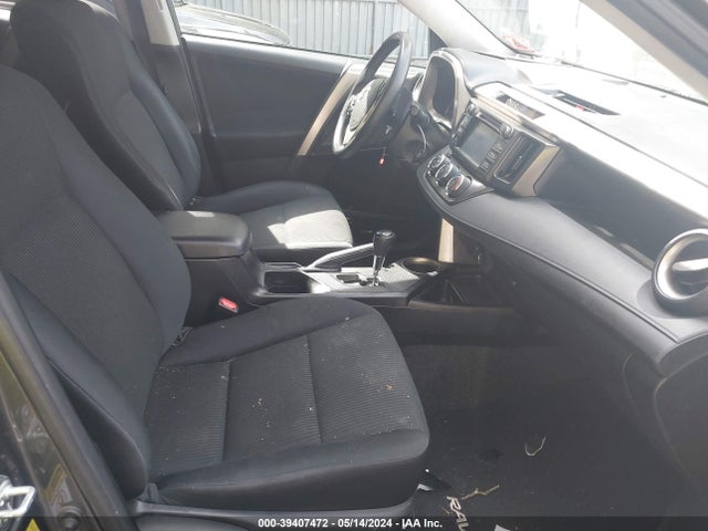 Toyota RAV4 LE 2015 2T3BFREV2FW262784 Image 5