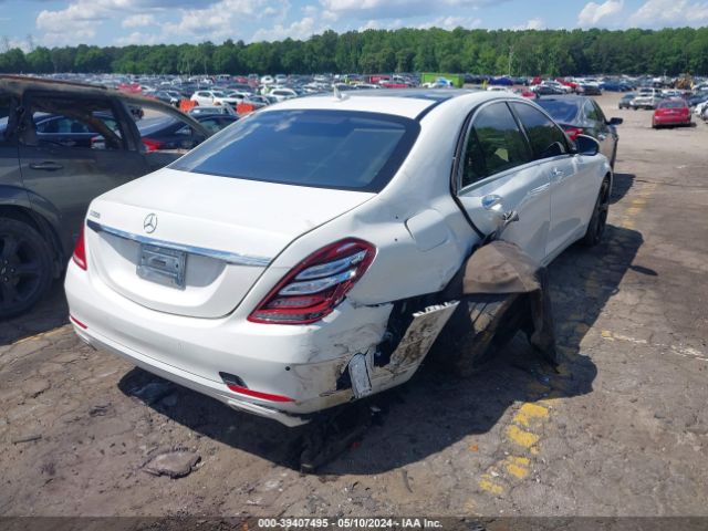 WDDUG8CB8FA119562 Mercedes-Benz S 550