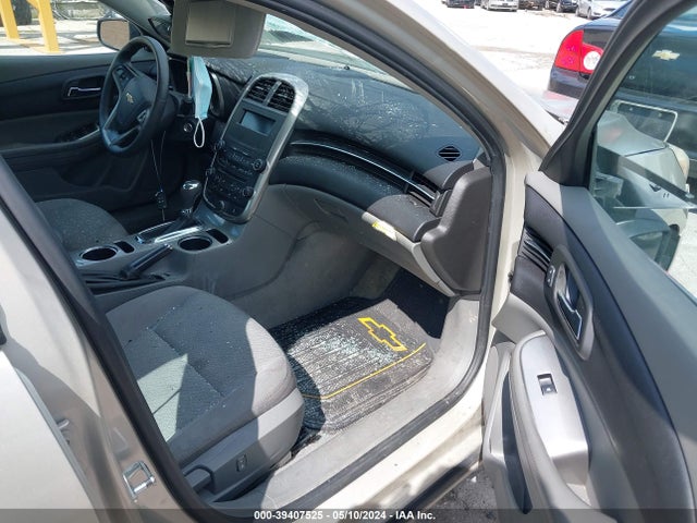 Chevrolet MALIBU LS 2015 1G11B5SL8FF311094 Image 5