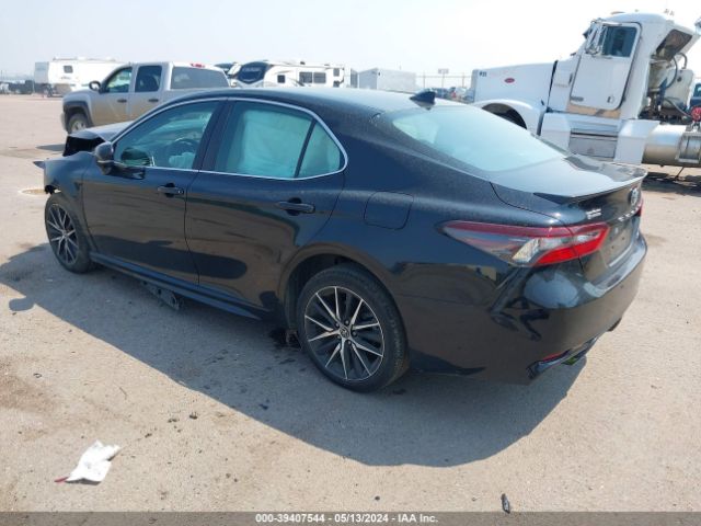 2022 TOYOTA CAMRY 4T1G11AK2NU711891 Photo 2