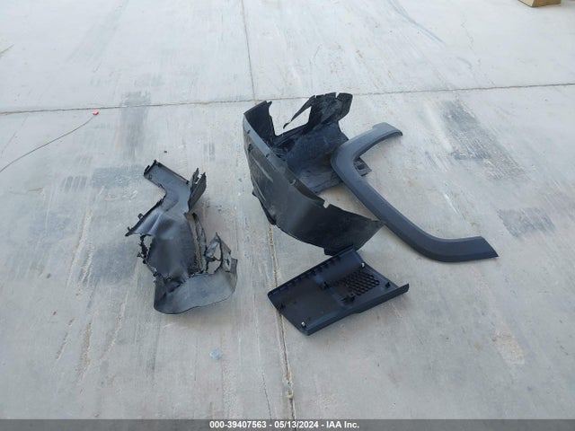 ZACNJDBB1MPN08984 Jeep Renegade 80th Anniversary 4x4