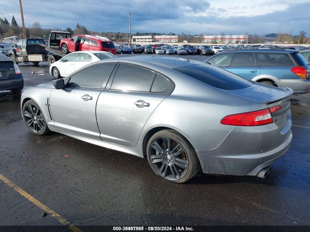 2010 JAGUAR XF SAJWA0JC9AMR67797 Photo 2
