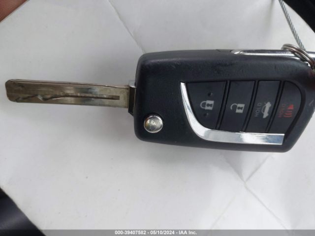 4T1G11BK5MU045753 Toyota Camry Se Awd