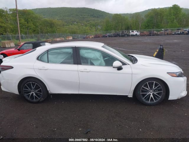 4T1G11BK5MU045753 Toyota Camry Se Awd