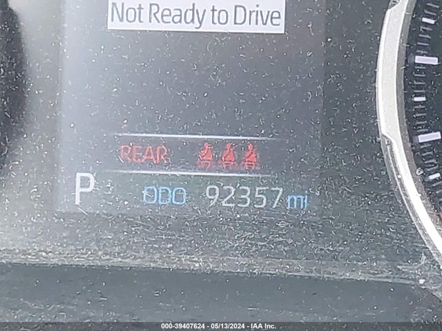 Toyota RAV4 LE 2019 JTMH1RFV1KJ002859 Image 15