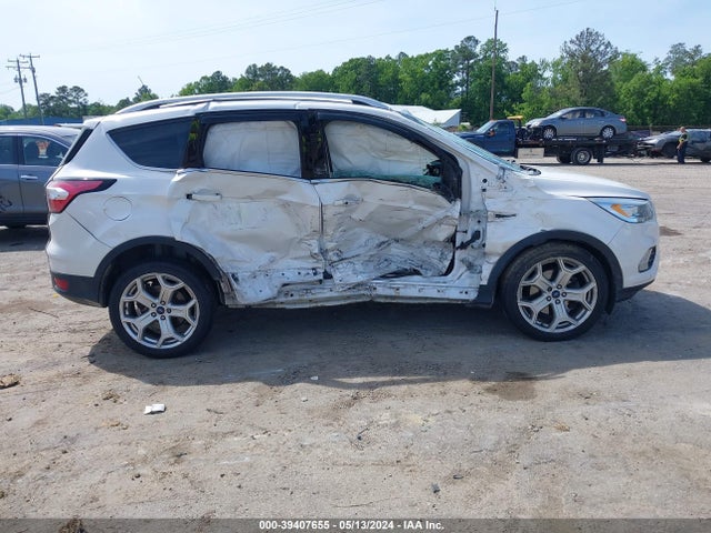 Ford Escape Titanium 2017 1FMCU9J91HUC46297 Image 13