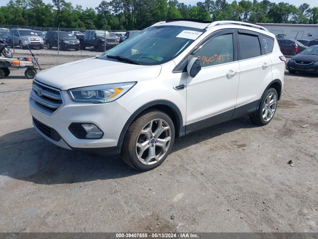 Ford Escape Titanium 2017 1FMCU9J91HUC46297 Image 2