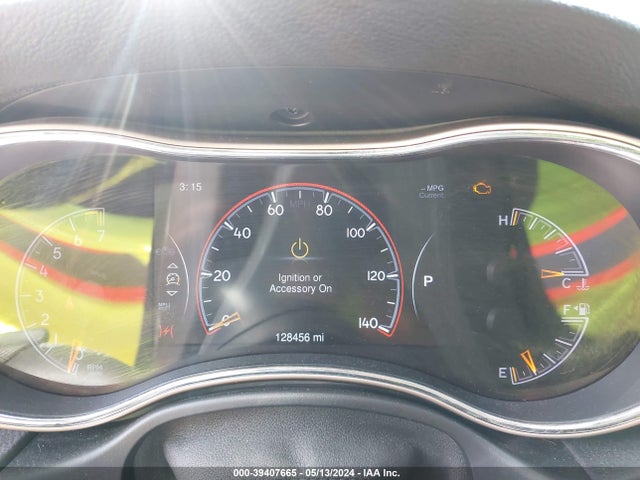 1C4RJFBG6FC847047 Jeep Grand Cherokee Limited