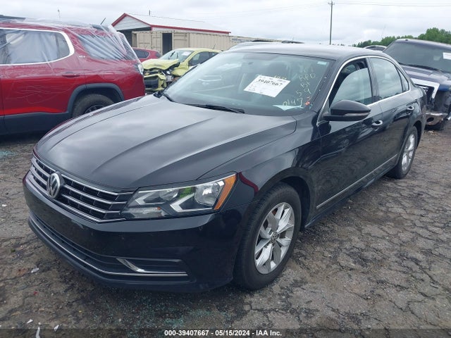 1VWAT7A37HC030147 Volkswagen Passat 1.8t S