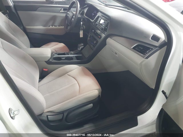 Hyundai Sonata 2016 5NPE24AF5GH402426 Image 5