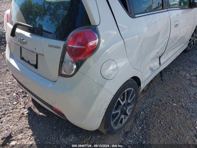 Chevrolet Spark 2lt Auto 2014 KL8CF6S99EC544991 Image 17