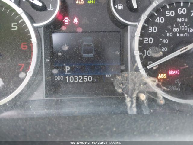 5TFDW5F18HX645057 Toyota Tundra Sr5 5.7l V8