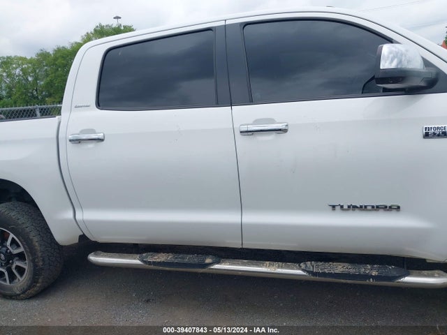5TFHY5F11JX771729 Toyota Tundra Limited 5.7l V8