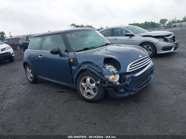 2011 MINI COOPER WMWSU3C59BT093265 Photo 0